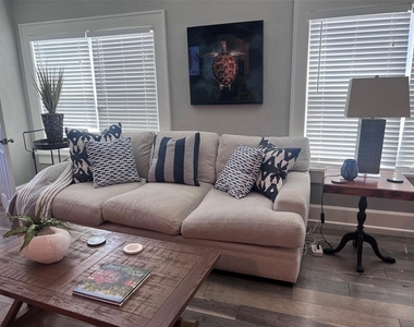 1137 Highland Street S - Photo Thumbnail 28