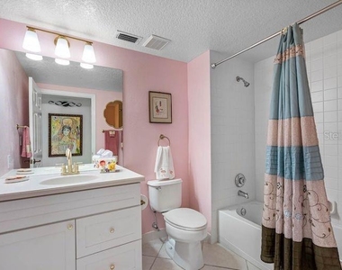 16550 Gulf Boulevard - Photo Thumbnail 30