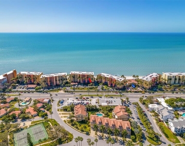 16550 Gulf Boulevard - Photo Thumbnail 40