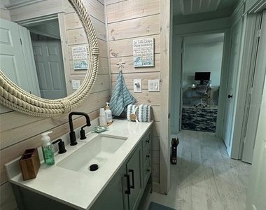 5006 Starfish Dr Se - Photo Thumbnail 16