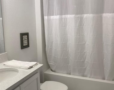 1546 Discovery Street - Photo Thumbnail 18