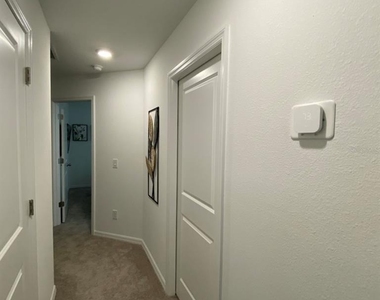 1546 Discovery Street - Photo Thumbnail 16