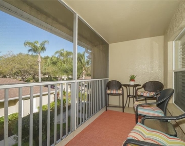 5241 Mahogany Run Avenue - Photo Thumbnail 7