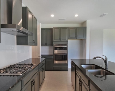 17212 Luminous Avenue - Photo Thumbnail 22
