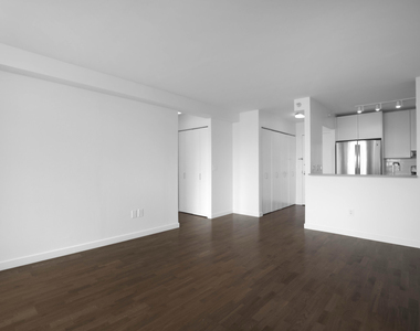 420 West 42nd Street - Photo Thumbnail 1