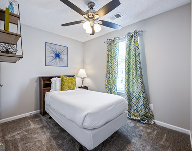 31 Middleton Court - Photo Thumbnail 24