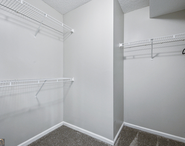 31 Middleton Court - Photo Thumbnail 16