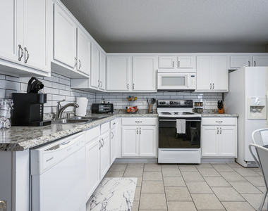 31 Middleton Court - Photo Thumbnail 9
