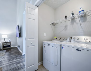 31 Middleton Court - Photo Thumbnail 7