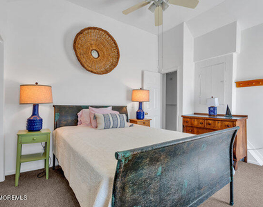 157 Beach Front - Photo Thumbnail 29
