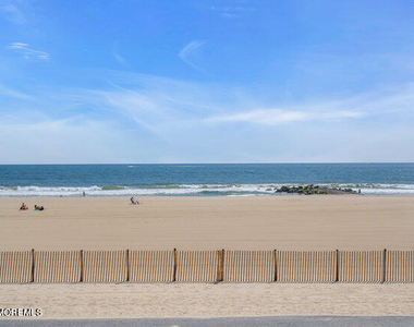 157 Beach Front - Photo Thumbnail 38