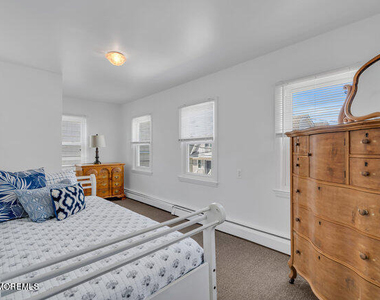 157 Beach Front - Photo Thumbnail 32