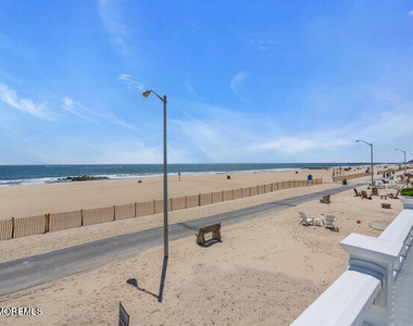 157 Beach Front - Photo Thumbnail 37