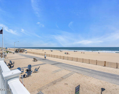 157 Beach Front - Photo Thumbnail 36