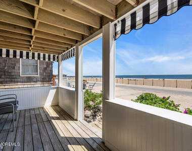 157 Beach Front - Photo Thumbnail 3
