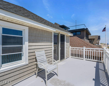 157 Beach Front - Photo Thumbnail 35