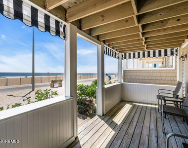 157 Beach Front - Photo Thumbnail 2