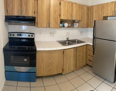 6 Sw 7th Avenue - Photo Thumbnail 11