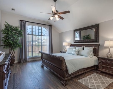 10808 Paisano Drive - Photo Thumbnail 14