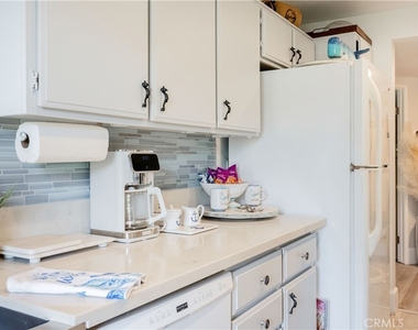 68 Corniche Drive - Photo Thumbnail 17