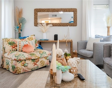 68 Corniche Drive - Photo Thumbnail 5