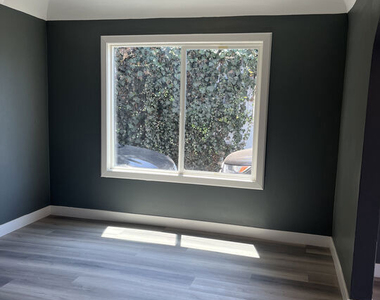 602 N Sloan Avenue - Photo Thumbnail 9