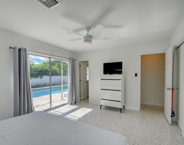 1171 Bimini Lane - Photo Thumbnail 36