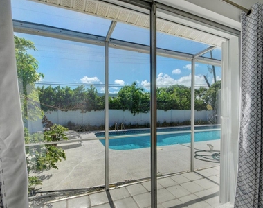 1171 Bimini Lane - Photo Thumbnail 37