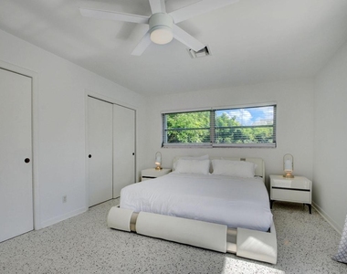 1171 Bimini Lane - Photo Thumbnail 21