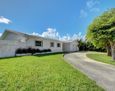 1171 Bimini Lane - Photo Thumbnail 33