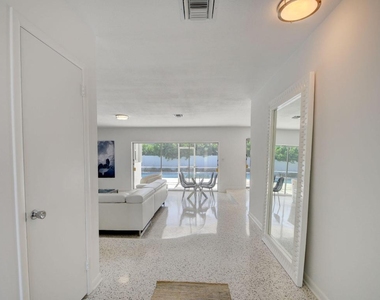 1171 Bimini Lane - Photo Thumbnail 30