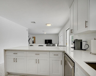 1171 Bimini Lane - Photo Thumbnail 42