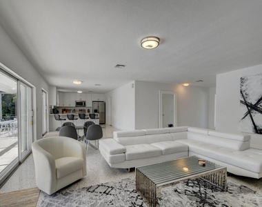 1171 Bimini Lane - Photo Thumbnail 26
