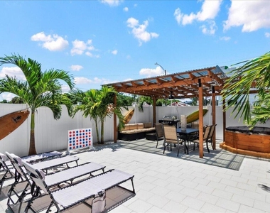 2741 Parker Avenue - Photo Thumbnail 28