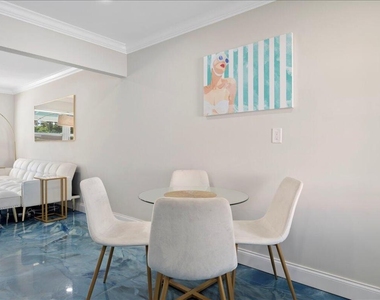 2741 Parker Avenue - Photo Thumbnail 8