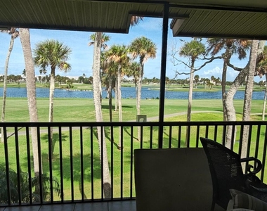 233 Ne Edgewater Drive - Photo Thumbnail 23
