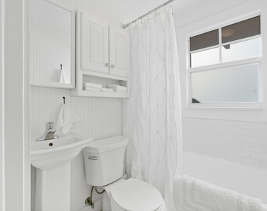 118 Se 7th Avenue - Photo Thumbnail 8