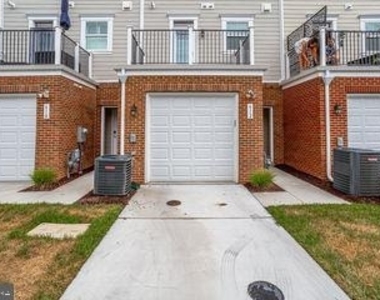 612 Totten Place Ne - Photo Thumbnail 29