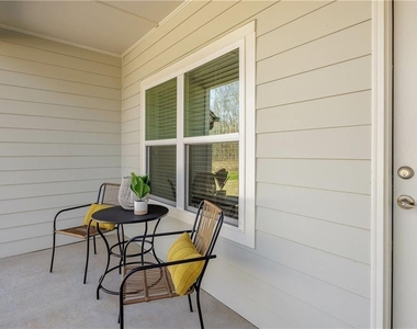 101 Walker Ridge Lane - Photo Thumbnail 16