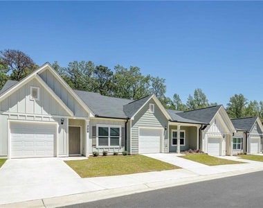 101 Walker Ridge Lane - Photo Thumbnail 1