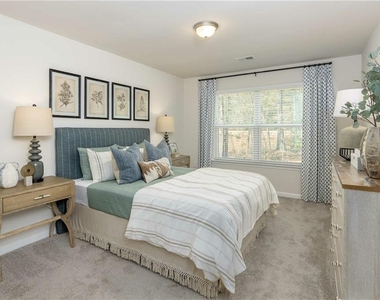 101 Walker Ridge Lane - Photo Thumbnail 10