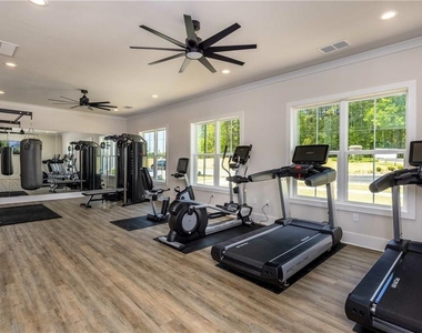 101 Walker Ridge Lane - Photo Thumbnail 36