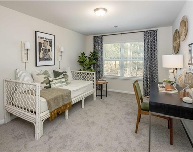 101 Walker Ridge Lane - Photo Thumbnail 9