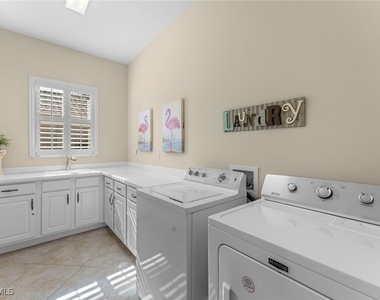 8838 Lely Island Circle - Photo Thumbnail 38