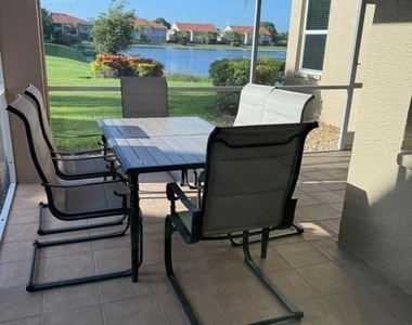 2525 Aspen Creek Lane - Photo Thumbnail 6