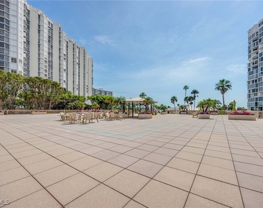 4031 Gulf Shore Boulevard N - Photo Thumbnail 33