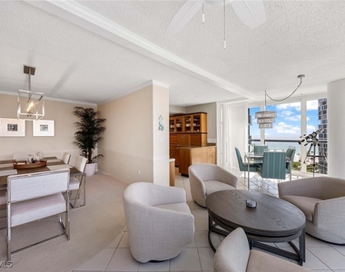 4031 Gulf Shore Boulevard N - Photo Thumbnail 13