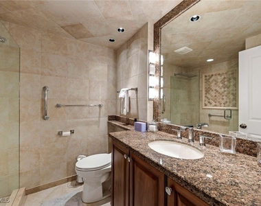 4031 Gulf Shore Boulevard N - Photo Thumbnail 31