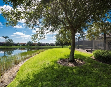 6065 Divot Court - Photo Thumbnail 15