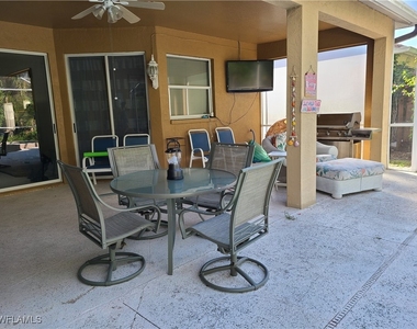 745 Crossfield Circle - Photo Thumbnail 13